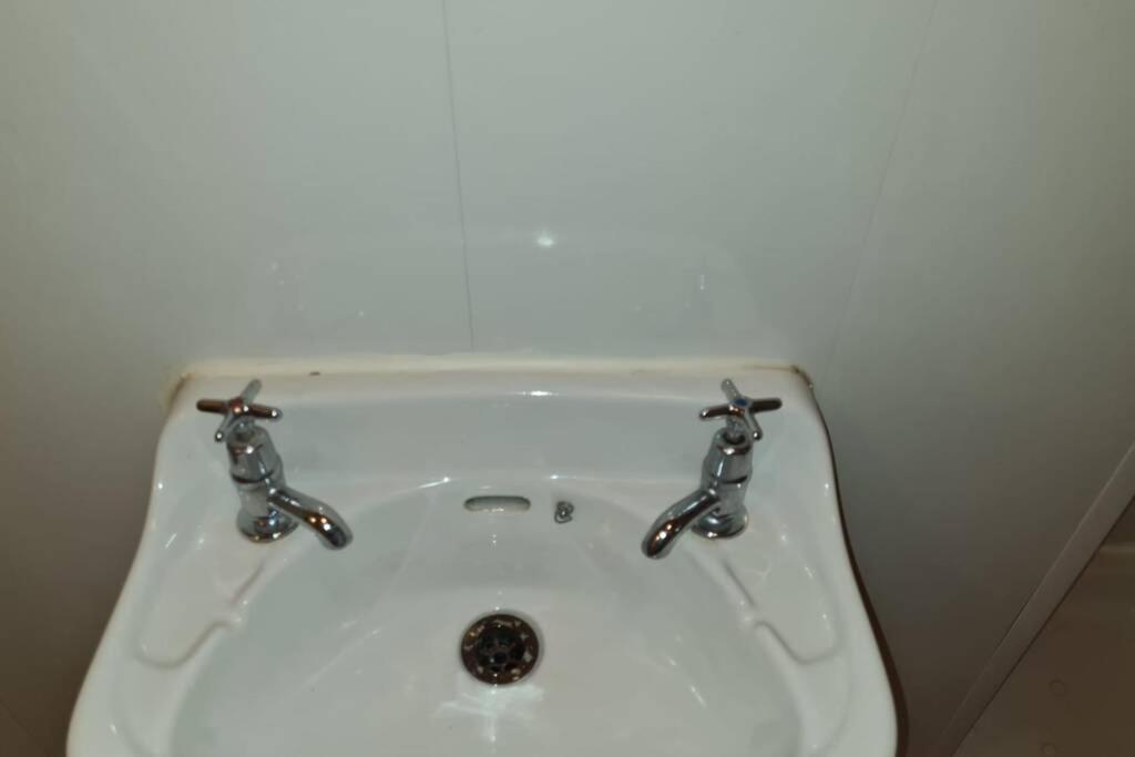 1 Bed Room Apartment Dublin Eksteriør billede